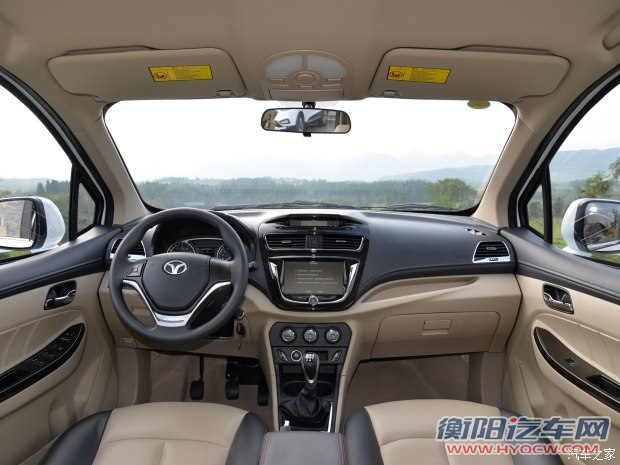 潍柴汽车 英致737 2015款 1.5L 手动豪华导航版