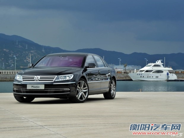 大众(进口) 辉腾 2015款  4.2L 奢享版