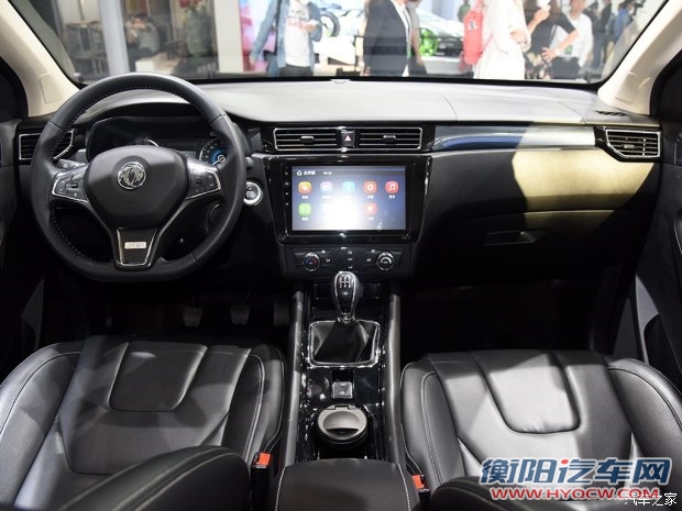 东风小康 东风风光580 2016款 1.8L 手动豪华型