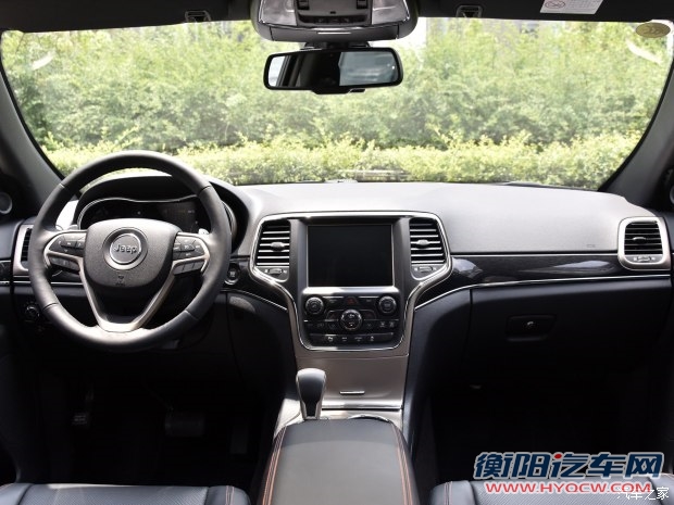 Jeep(进口) 大切诺基(进口) 2016款 3.0TD 柴油 75周年致敬版