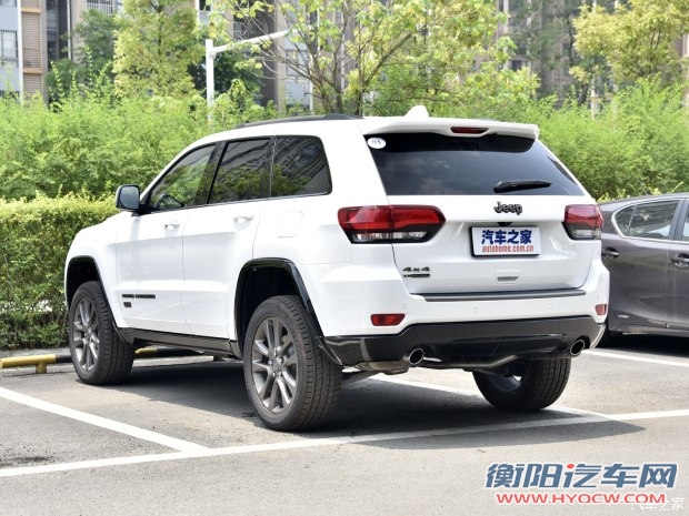 Jeep(进口) 大切诺基(进口) 2016款 3.0TD 柴油 75周年致敬版