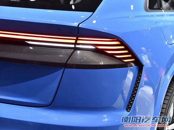 奥迪Q8中大型轿跑SUV亮相 竞争X6/GLE-图8