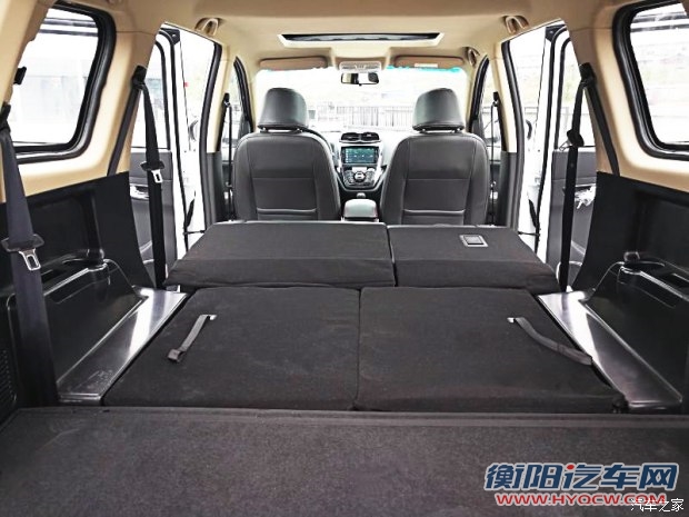 SWM斯威汽车 SWM斯威X3 2017款 基本型